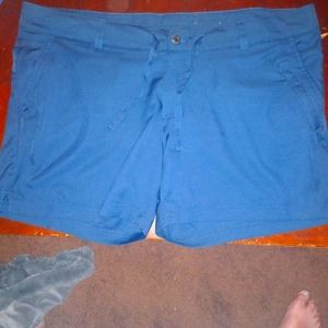 Dark blue 2 xl woman's shorts
